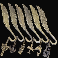 Vintage Style Copper Metal Bird Feather Pendant Bookmarks For Books Readers Gift